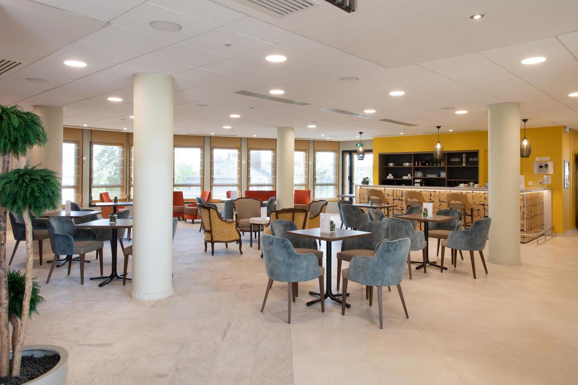 Aparthotel Domitys La Courtine Melun Exterior foto
